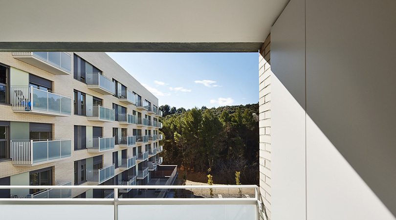 Habitatge en regim de lloguer assequible. can colomer, terrassa | Premis FAD 2014 | Arquitectura